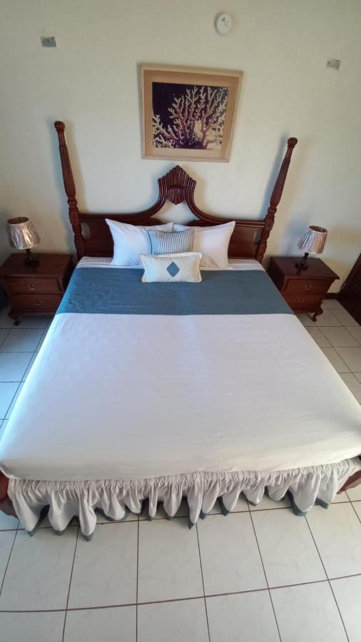 Fisherman'S Inn Hotel Florence Hall Εξωτερικό φωτογραφία