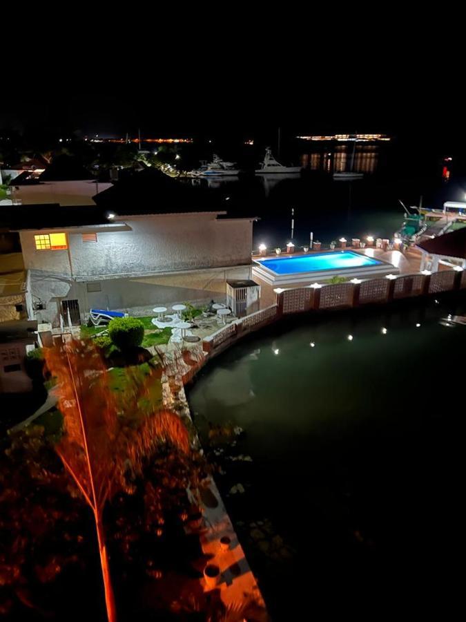 Fisherman'S Inn Hotel Florence Hall Εξωτερικό φωτογραφία