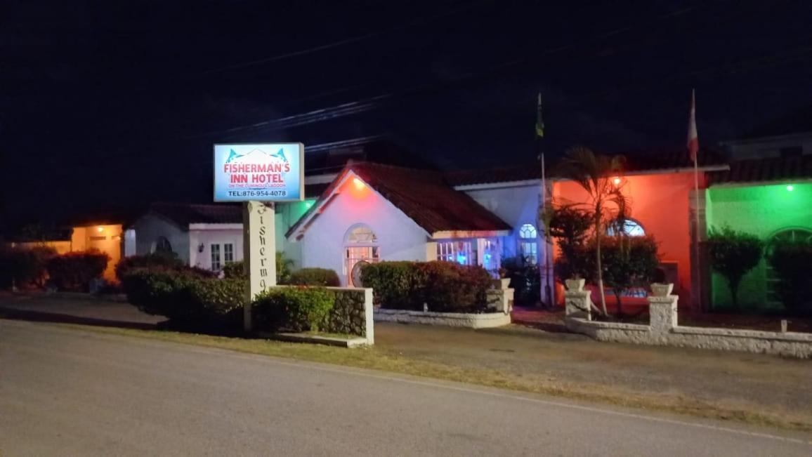 Fisherman'S Inn Hotel Florence Hall Εξωτερικό φωτογραφία